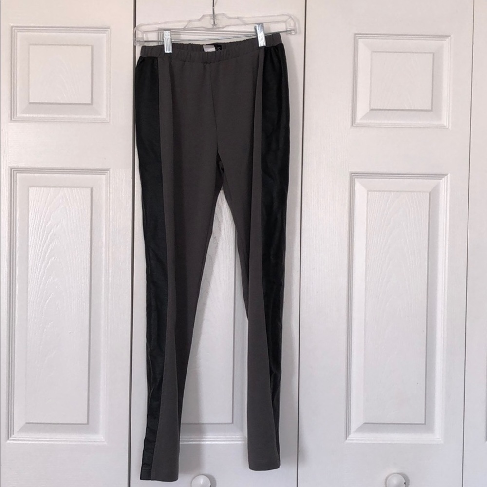 VENUS Faux-Leather panel Leggings